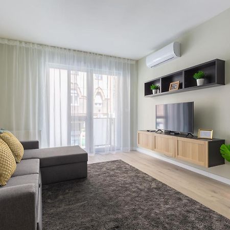 Second Home Apartment บูดาเปสต์ ภายนอก รูปภาพ
