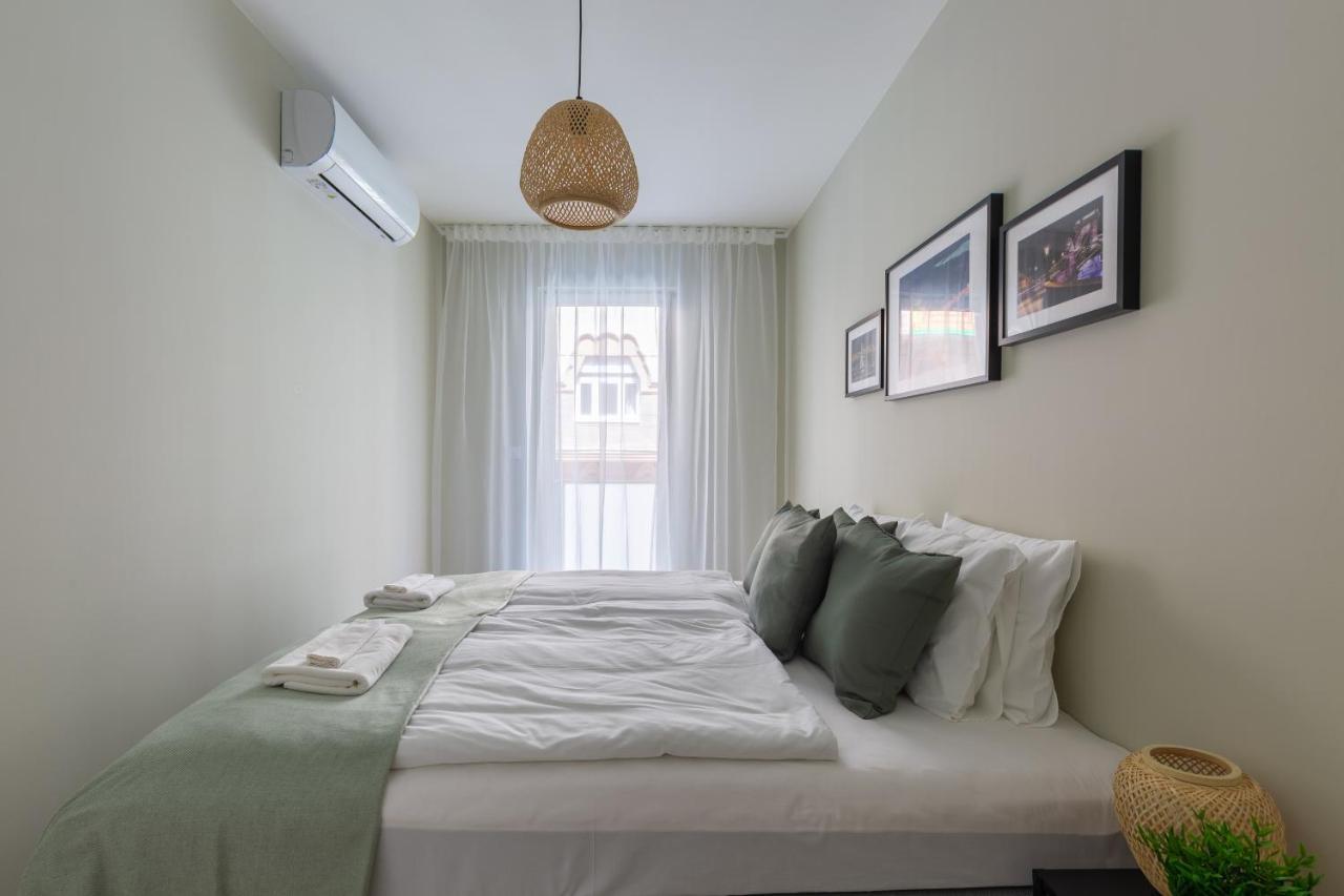 Second Home Apartment บูดาเปสต์ ภายนอก รูปภาพ